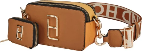 Set de Bolsa y Monedero HOLLYLAND Color Camel con Correa Estampada